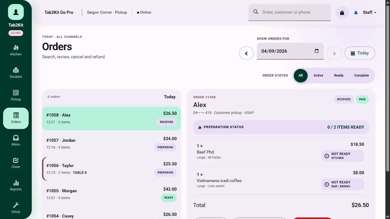 Tab2Kit Go Pro order management showing active orders, preparation status and payment state